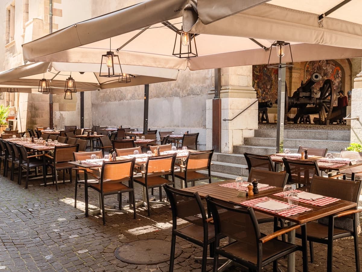 Restaurant Les Armures photo geneve.com