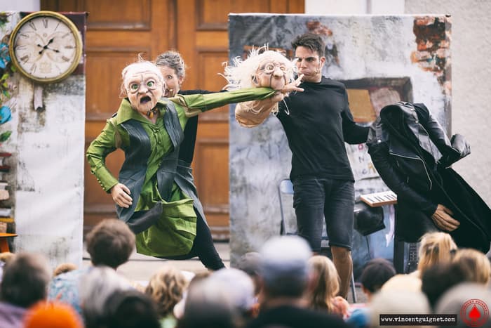 Spectacle "Chez toi, chez moi" (Cie les Malles)