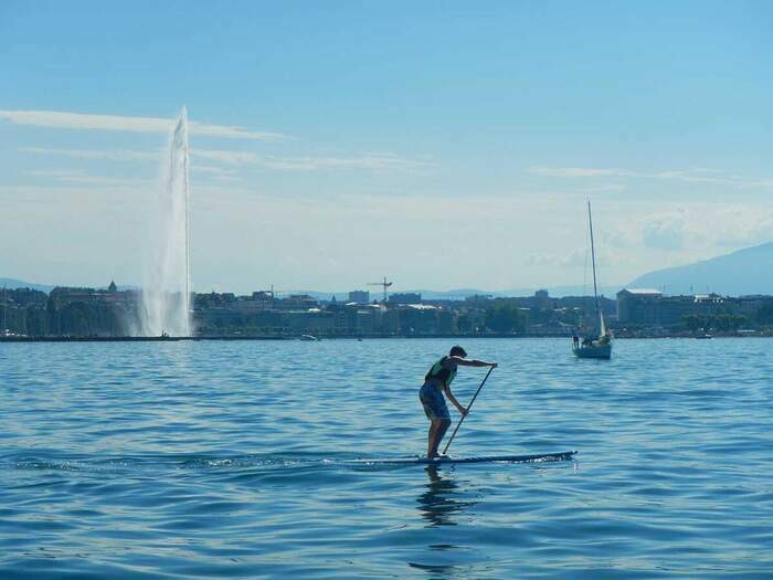 Activités estivales pour les seniors | Initiation au stand up paddle