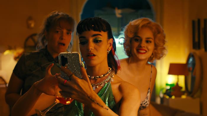 GIFF | PROJECTION | LES FEMMES AU BALCON