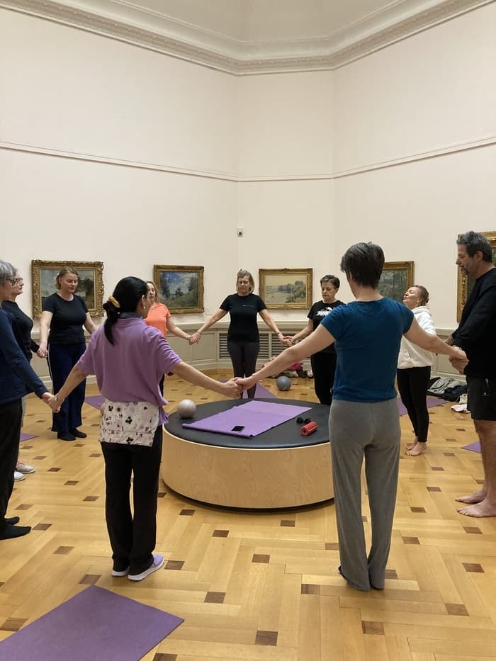 Cours de Pilates "À la cour de Sparte"