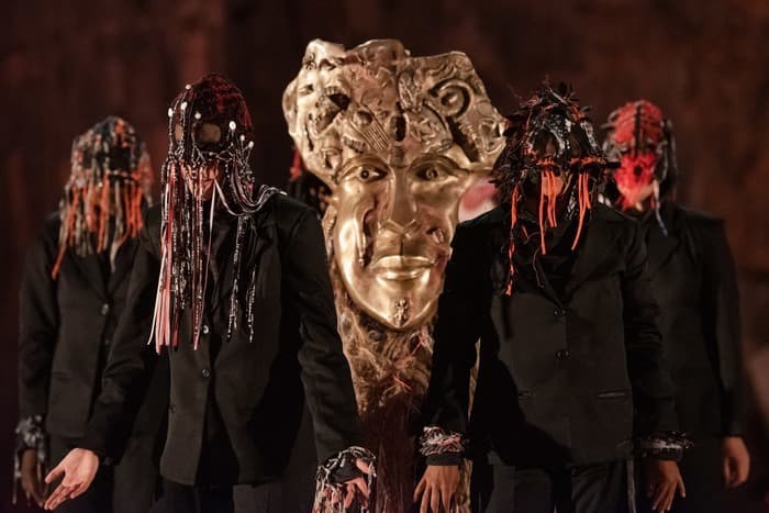 Fête de la Danse "Le Miroir d’Iyagbon" Spectacle déambulatoire