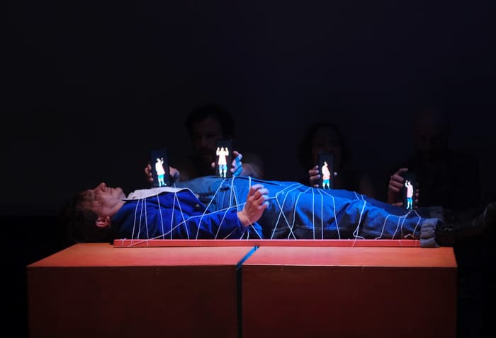 Printemps carougeois: Les Voyages de Gulliver par la Cie Les arTpenteurs