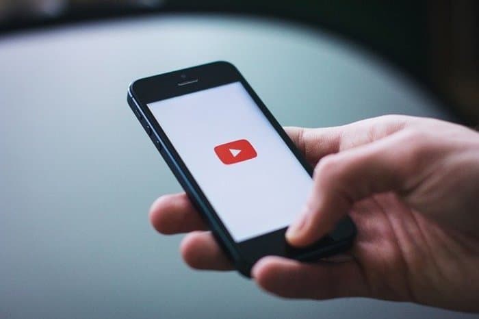 Cours pour seniors | Trucs et astuces pour iPhone: Découvrir l'application YouTube