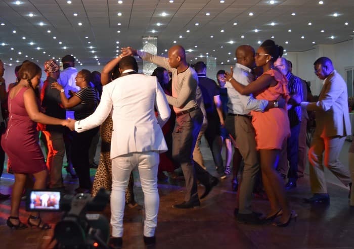 Cycle de conférence: Circulations musicales et processus mémoriels : danser la salsa au Bénin