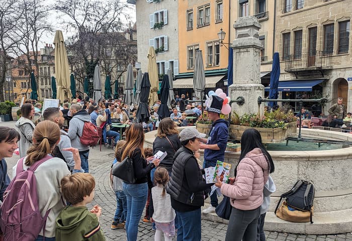 Chasse aux œufs en Vieille Ville de Genève - C'est la Pak'aventure !