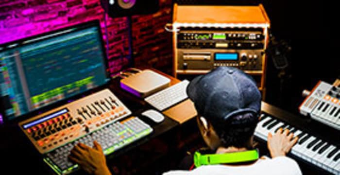 Auto-tune, la voix d'aujourd'hui
