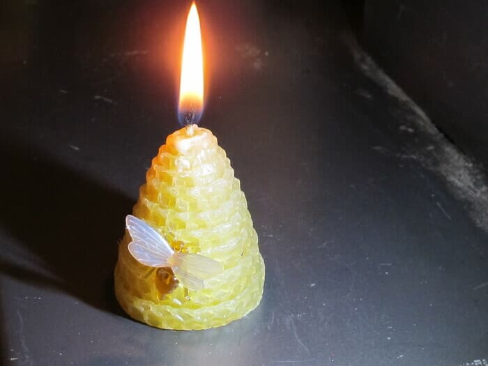 Week-end ParoleS : Atelier famille « Bougie abeille »