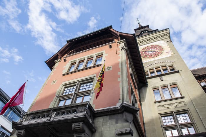 Les balades historiques dans les quartiers : les Eaux-Vives