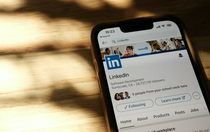 Créer son profil sur LinkedIn à la Bibliothèque de la Cité
