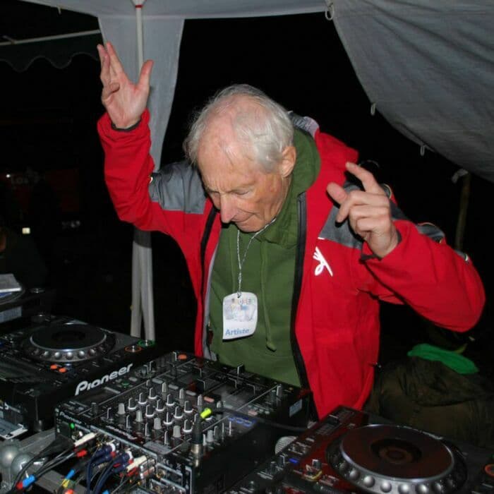 Vent de fraîcheur : DJ Mitch aux platines