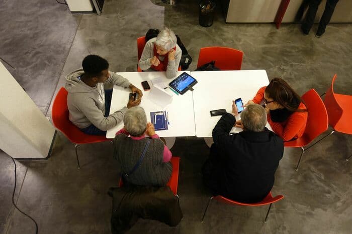 Journée d’inscriptions aux cours informatique à Cité Seniors