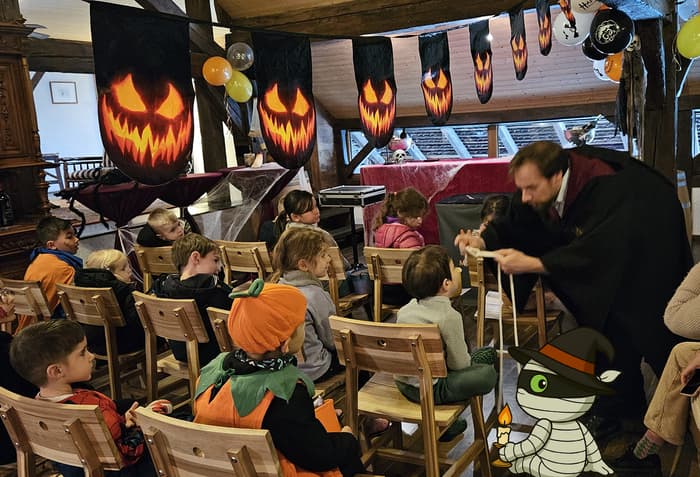 HALLOMANIA - Magie, chasse aux bonbons et dégustation de vins à Satigny
