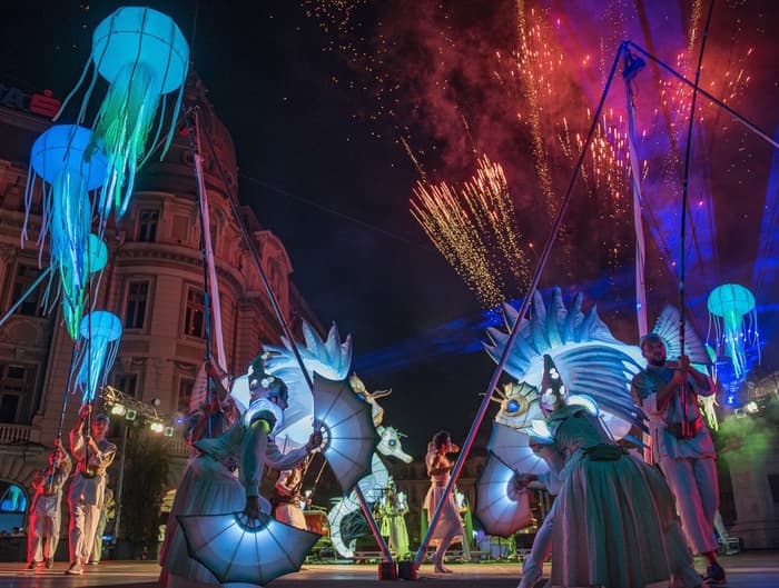 La fête des écoles du cycle moyen vous donne rendez-vous au parc des Bastions, le vendredi 1er juillet 2022, pour une soirée inoubliable!