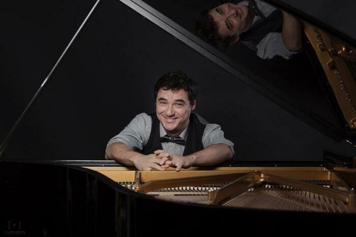 Piano chantant
