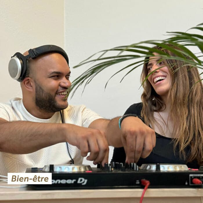 YOGA ET DANSE LIBRE