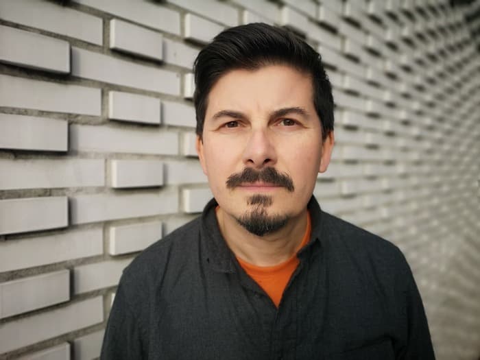 Benoît Casas, homme de lettres démultiplié