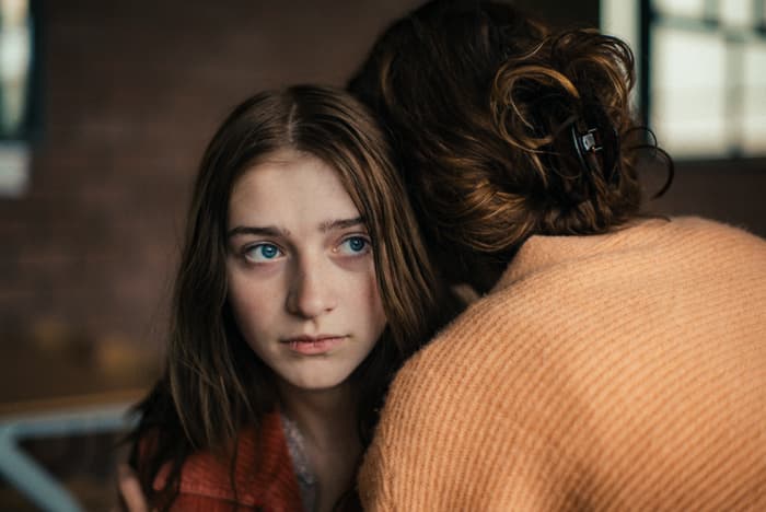 GIFF | PROJECTION | HOLLY