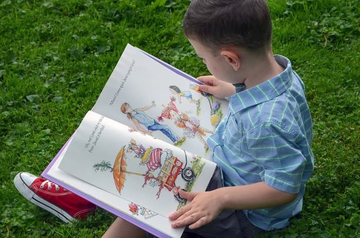 Lire, un jeu d'enfants
