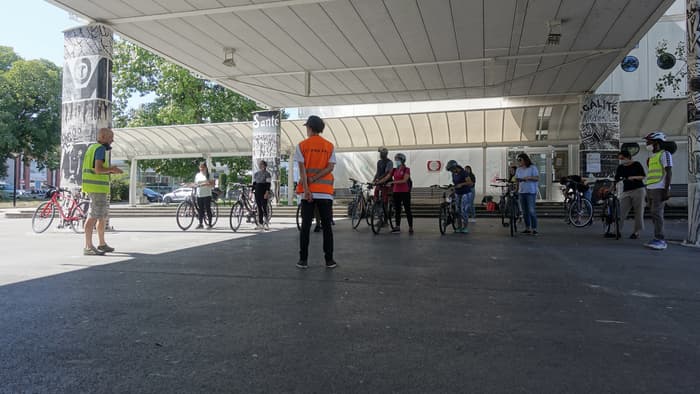 Cours de conduite cyclistes pour adultes - niveaux débutant, moyen, avancé et vélo à assistance électrique
