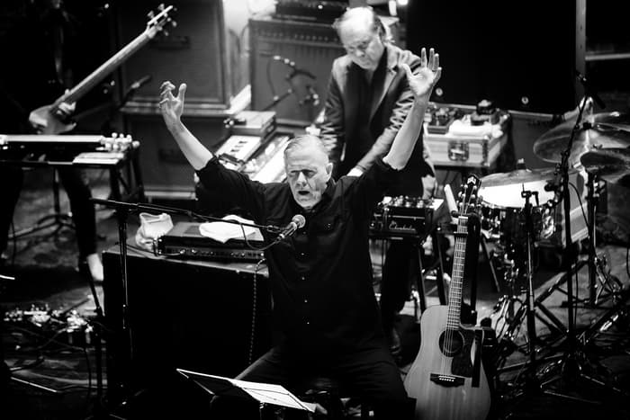 Swans + Maria W Horn