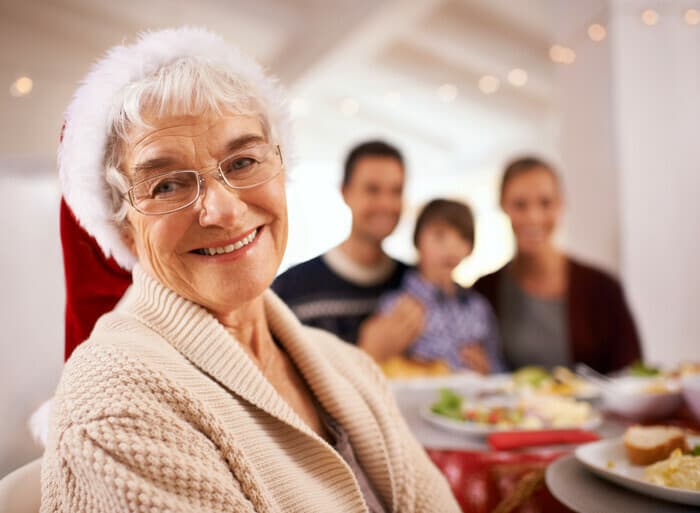 Repas entre seniors à Champel