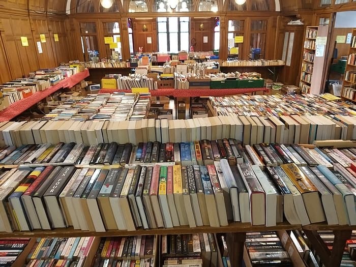 Library in English - Book Sale