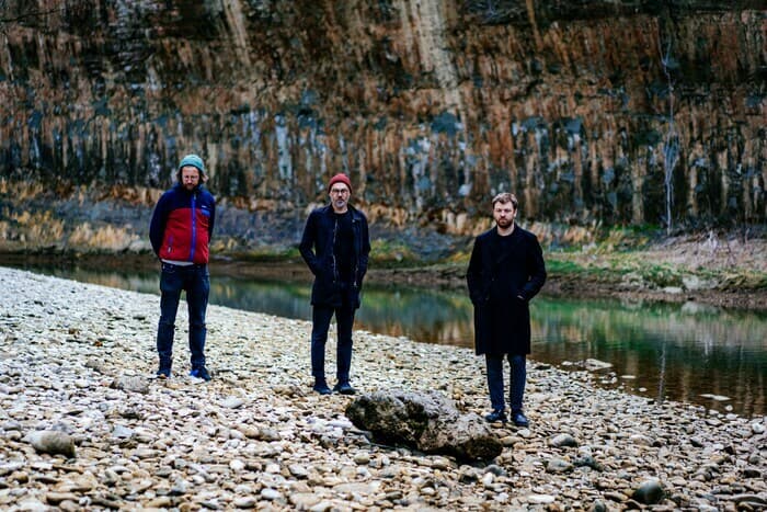 COLIN VALLON TRIO « Samares »