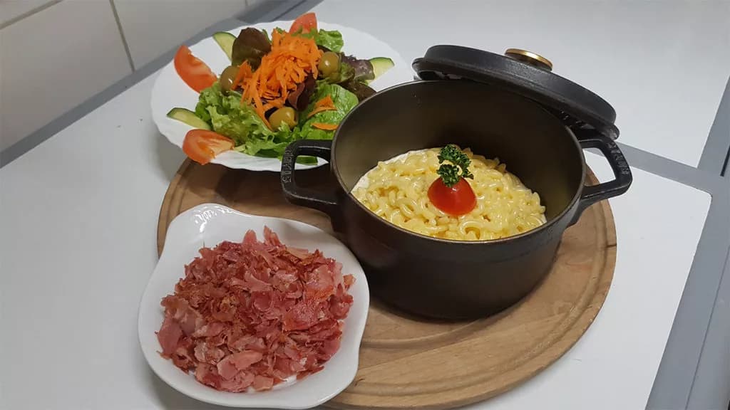 Le Gruyérien - Plainpalais