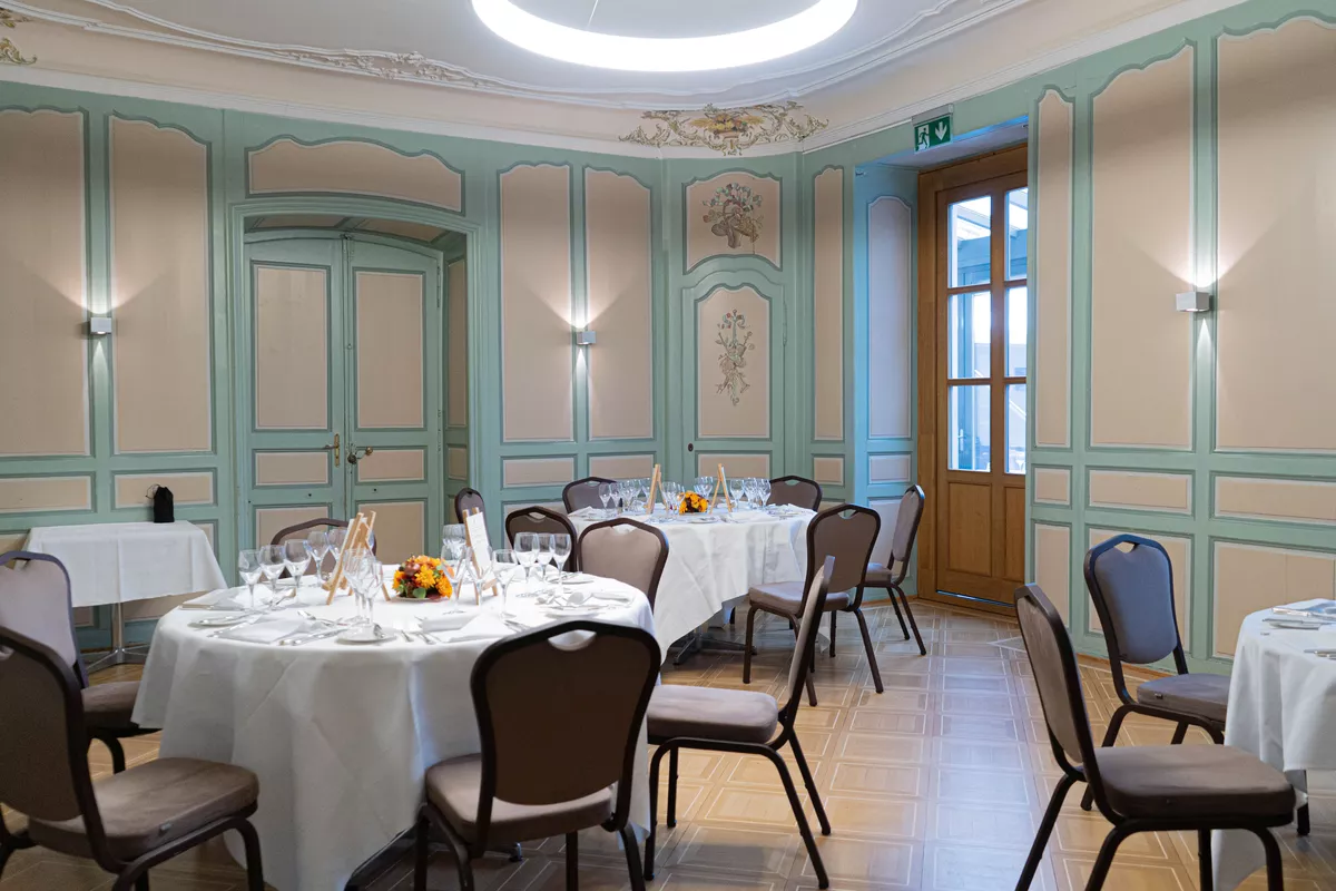 Restaurant Vieux-Bois (Ecole Hôtelière) photo geneve.com